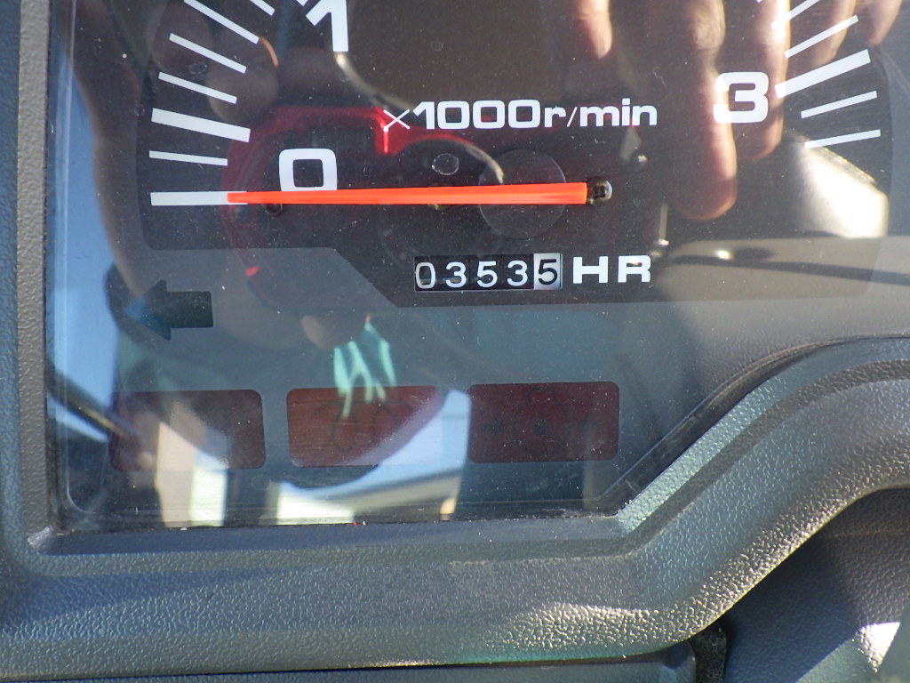 トラクター KT20FQBMAJRF4　キャビン　整備済 写真２